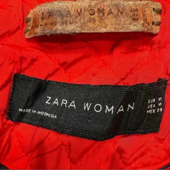 Zara women’s quilted jacket. Red with silver zippers. Size medium - Picture 11 of 11